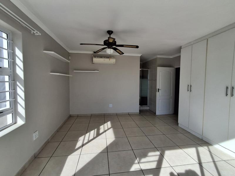 4 Bedroom Property for Sale in Da Gama Bay Western Cape